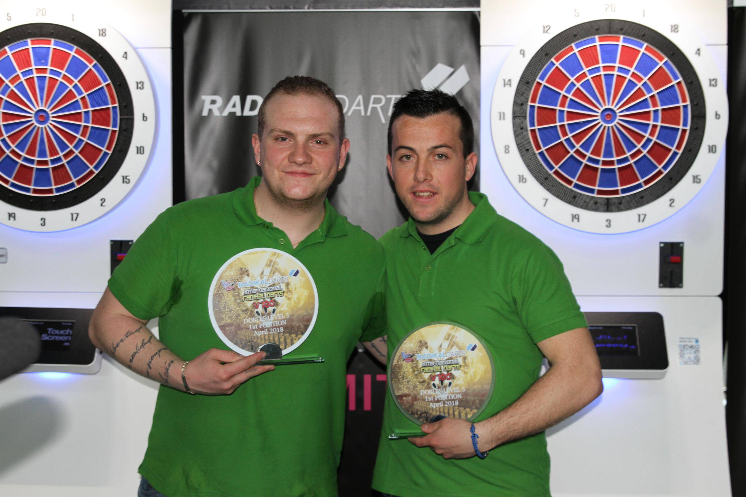 Internacional Radikal Darts 2018 Atom-Pun Campeones Parejas Nivel 5